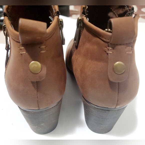 Chelsee Girl Brown ankle boots - Picture 2 of 3
